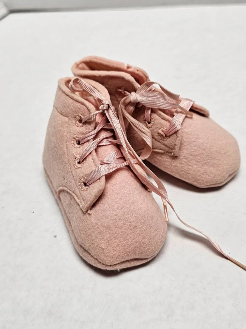 Vintage Infant Baby Deer Pink Felt Wool Satin Lace Made in Farmington USA Shoes